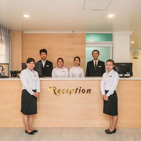 יאנגון Sakura Hotel מראה חיצוני תמונה